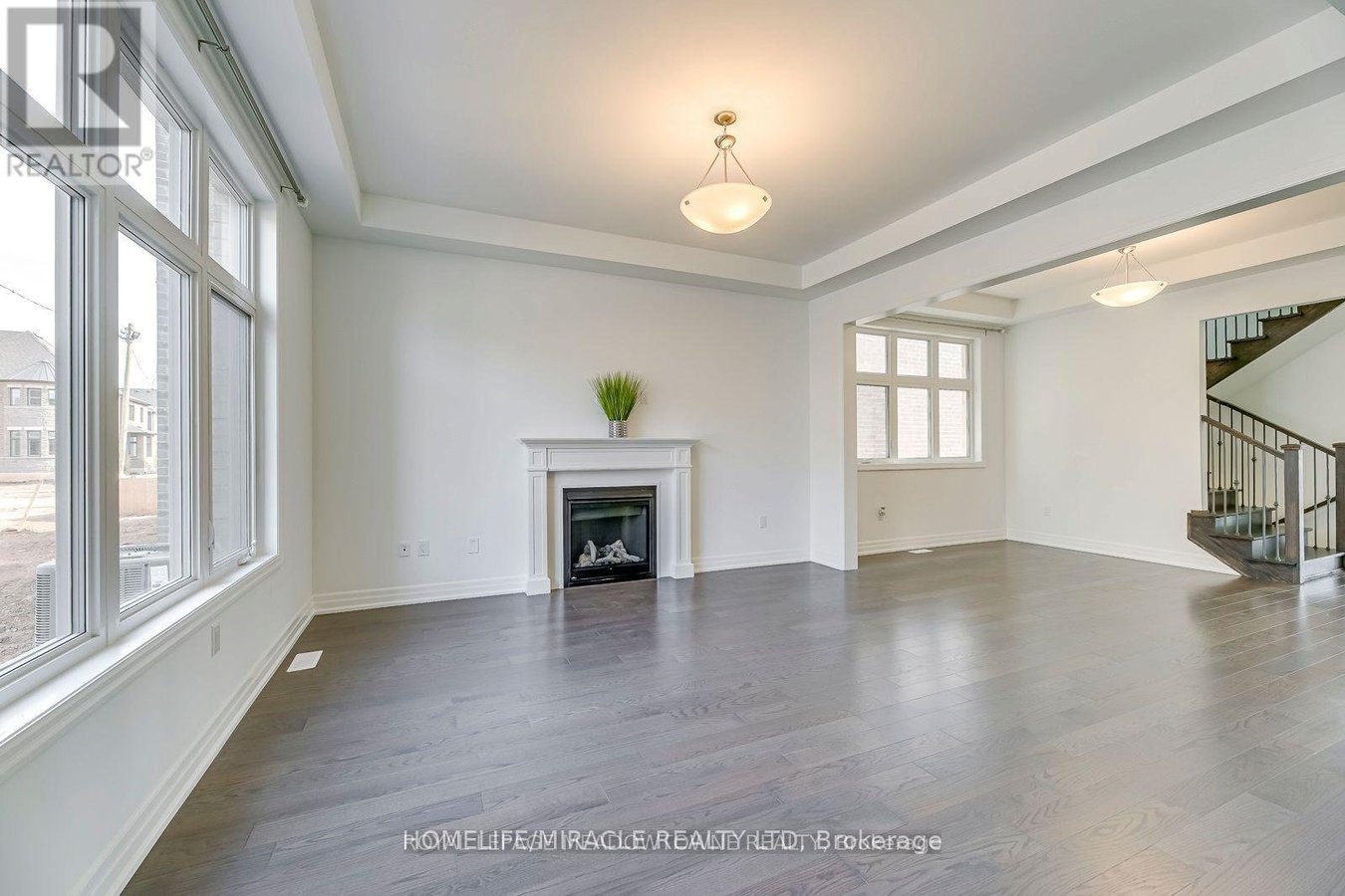 3133 MOSS GARDENS - Photo 10