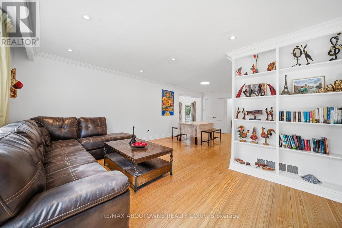 481 ANTHONY DRIVE - Photo 6