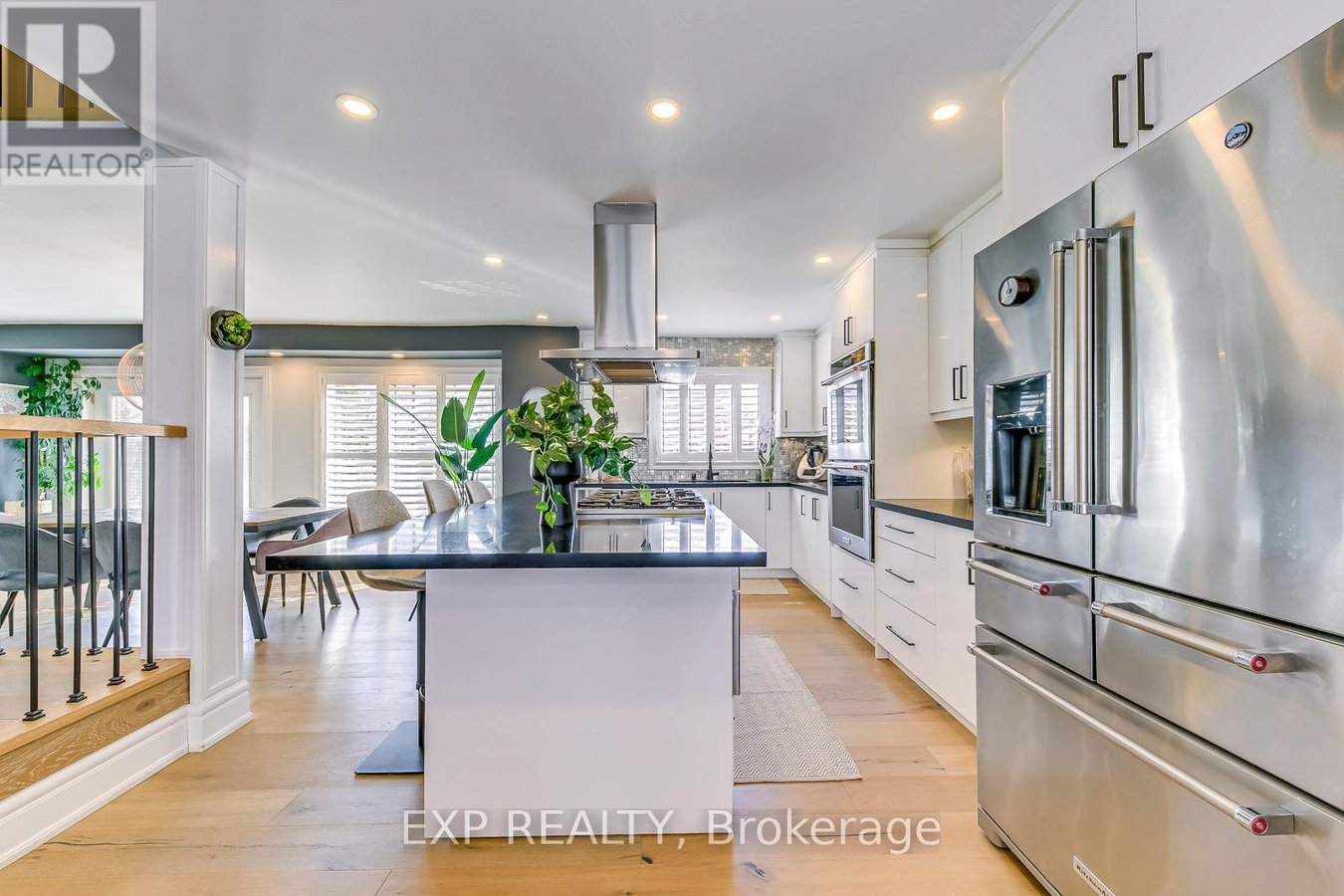 322 MARY STREET - Photo 10