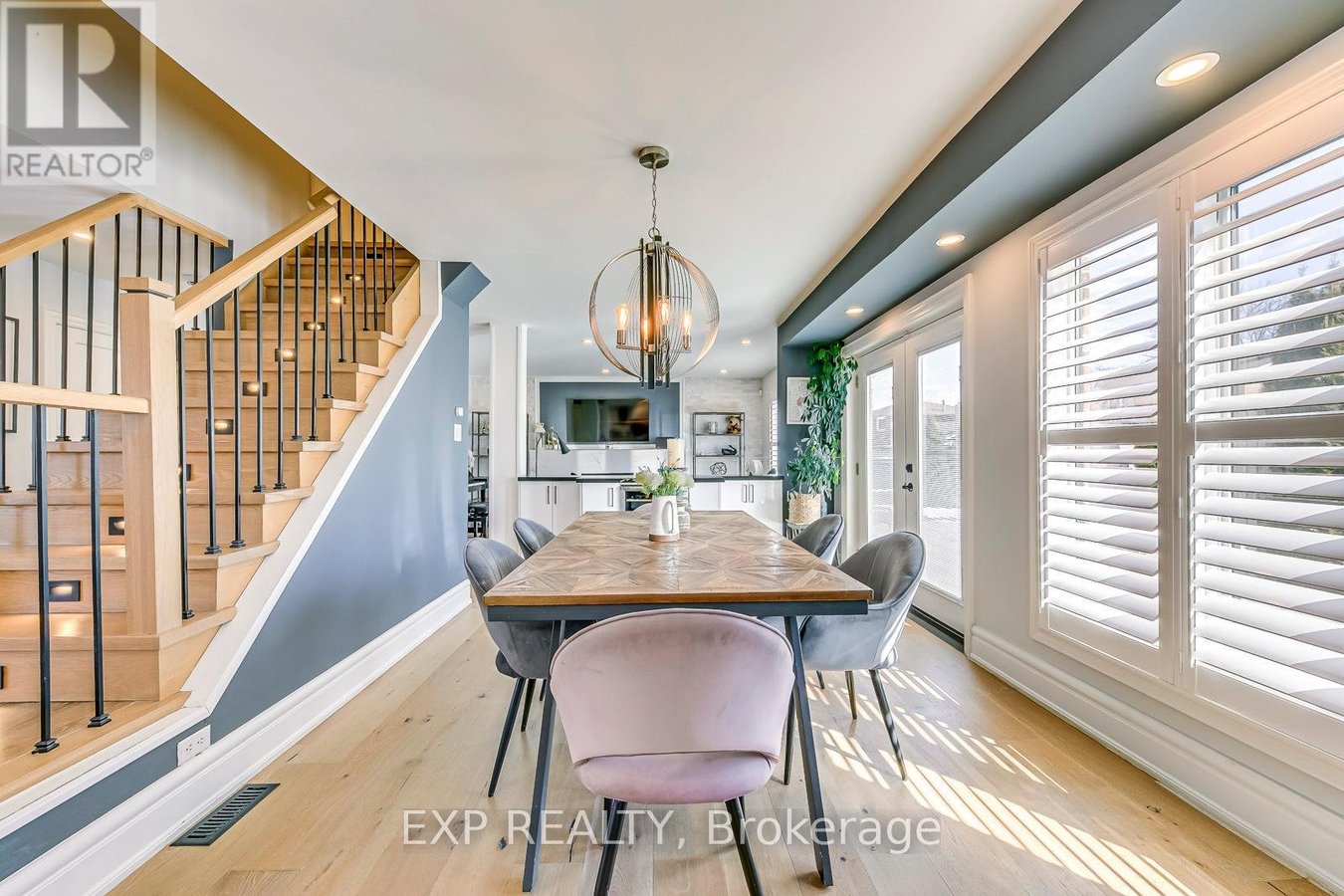 322 MARY STREET - Photo 14