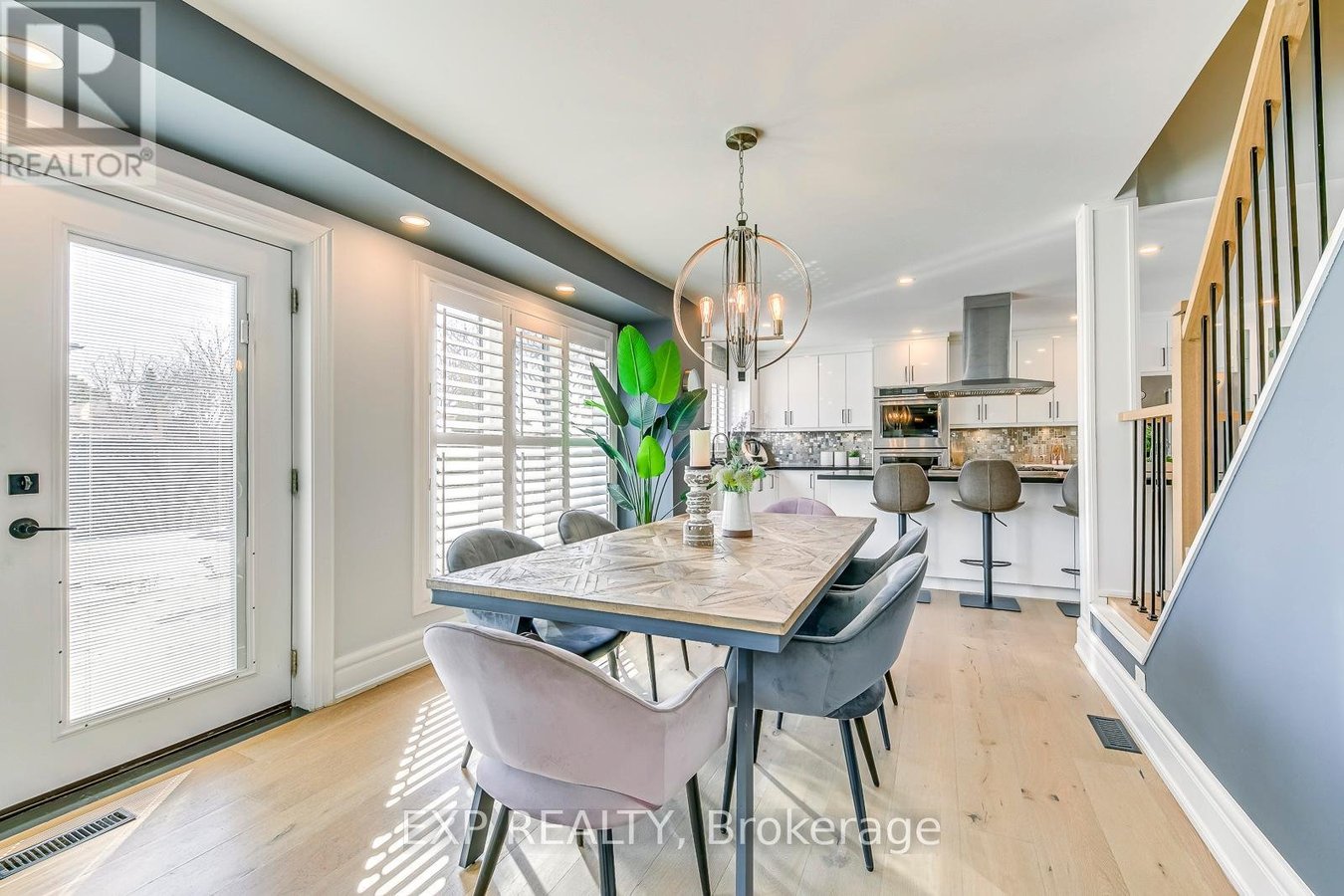 322 MARY STREET - Photo 17