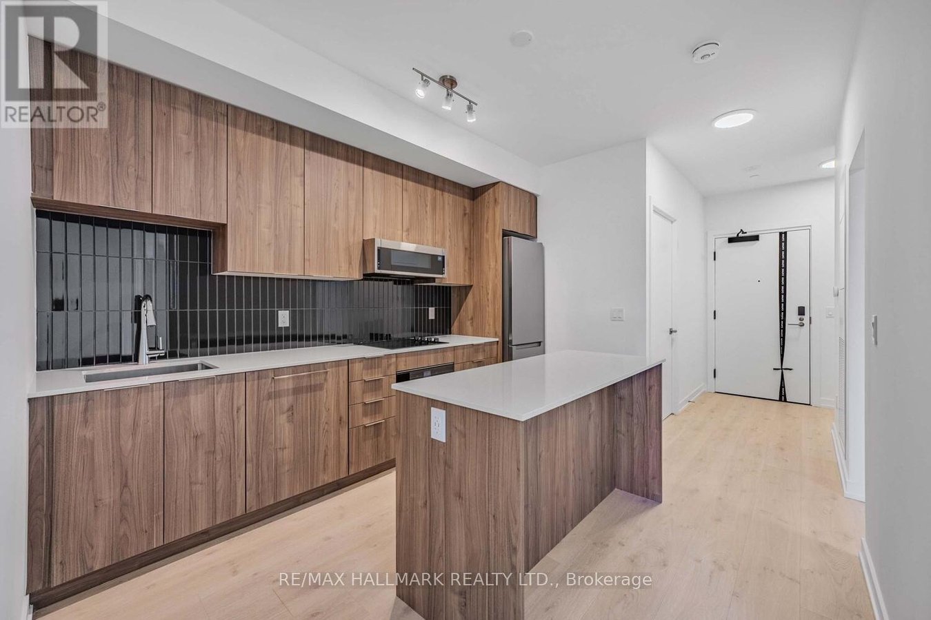 607 - 2501 SAW WHET BOULEVARD - Photo 5