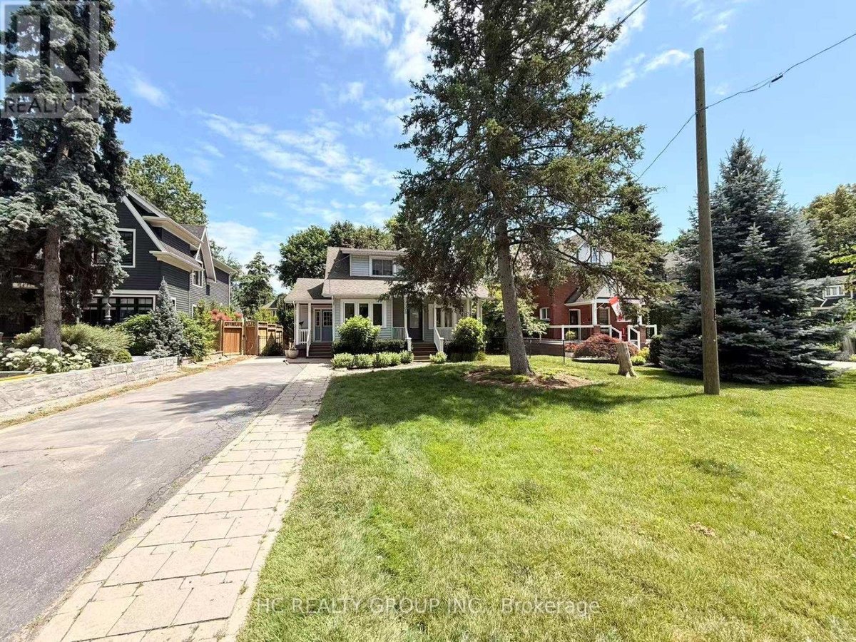 398 MAPLE AVENUE - Photo 2