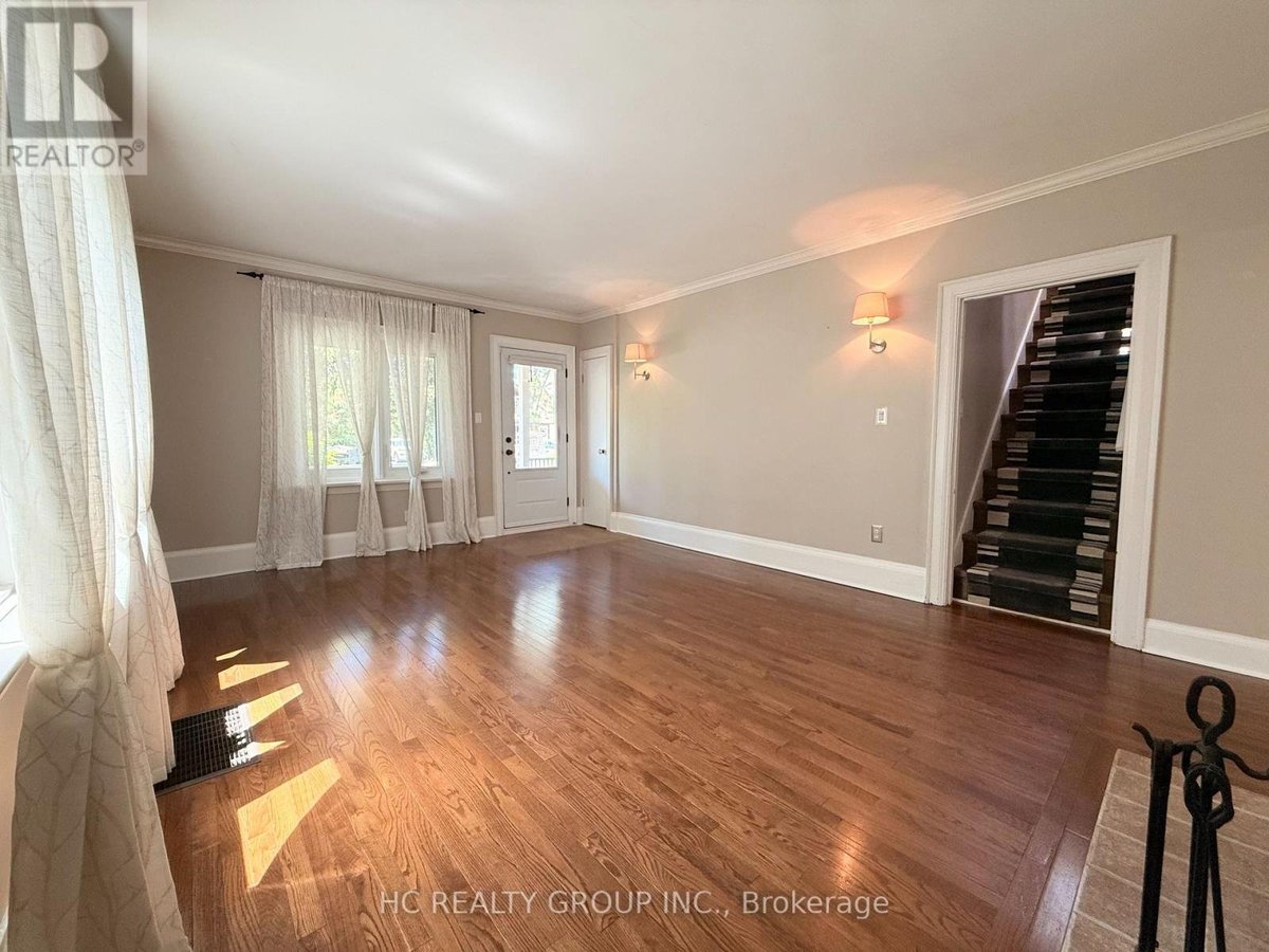 398 MAPLE AVENUE - Photo 4