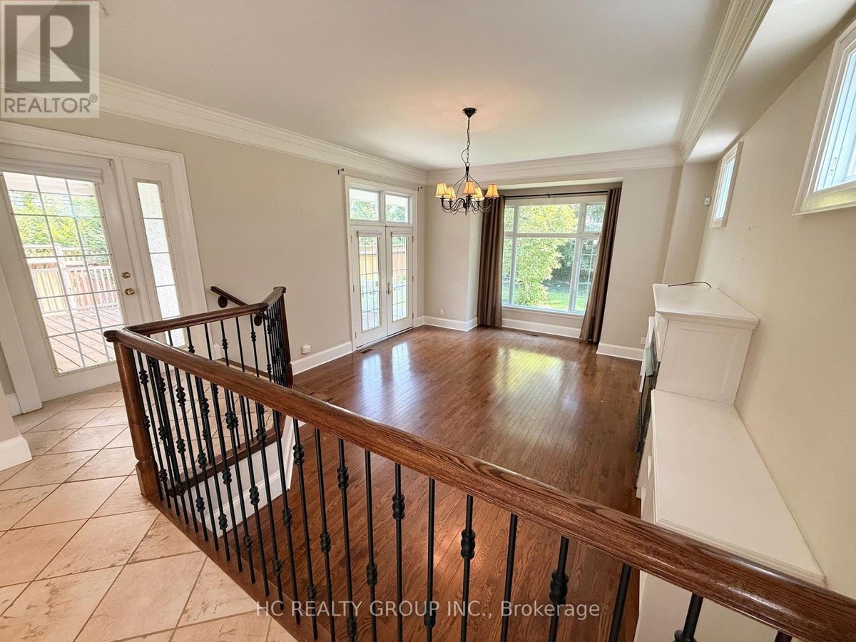 398 MAPLE AVENUE - Photo 8