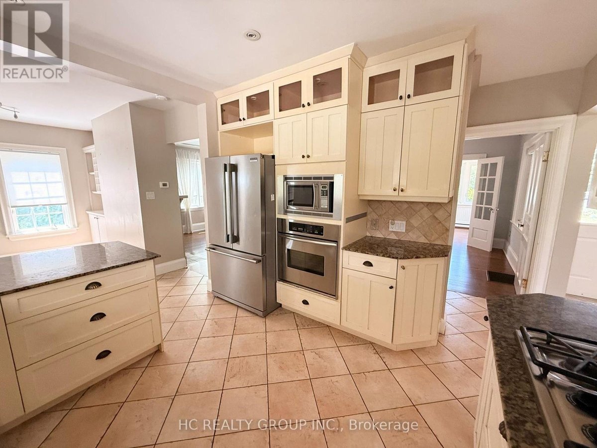 398 MAPLE AVENUE - Photo 12