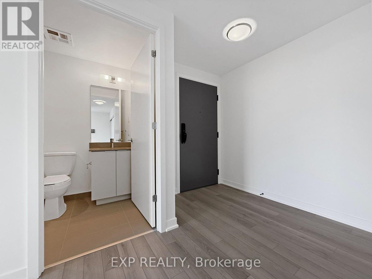 1002 - 3079 TRAFALGAR ROAD - Photo 8