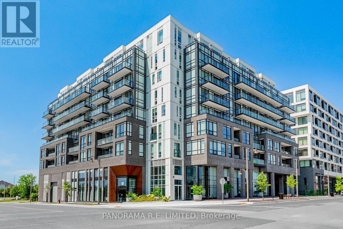 507 - 3005 PINE GLEN ROAD - Photo 1