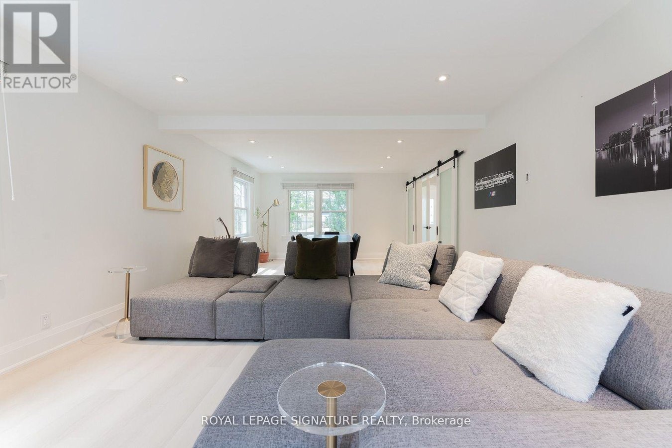 437 WATSON AVENUE - Photo 12