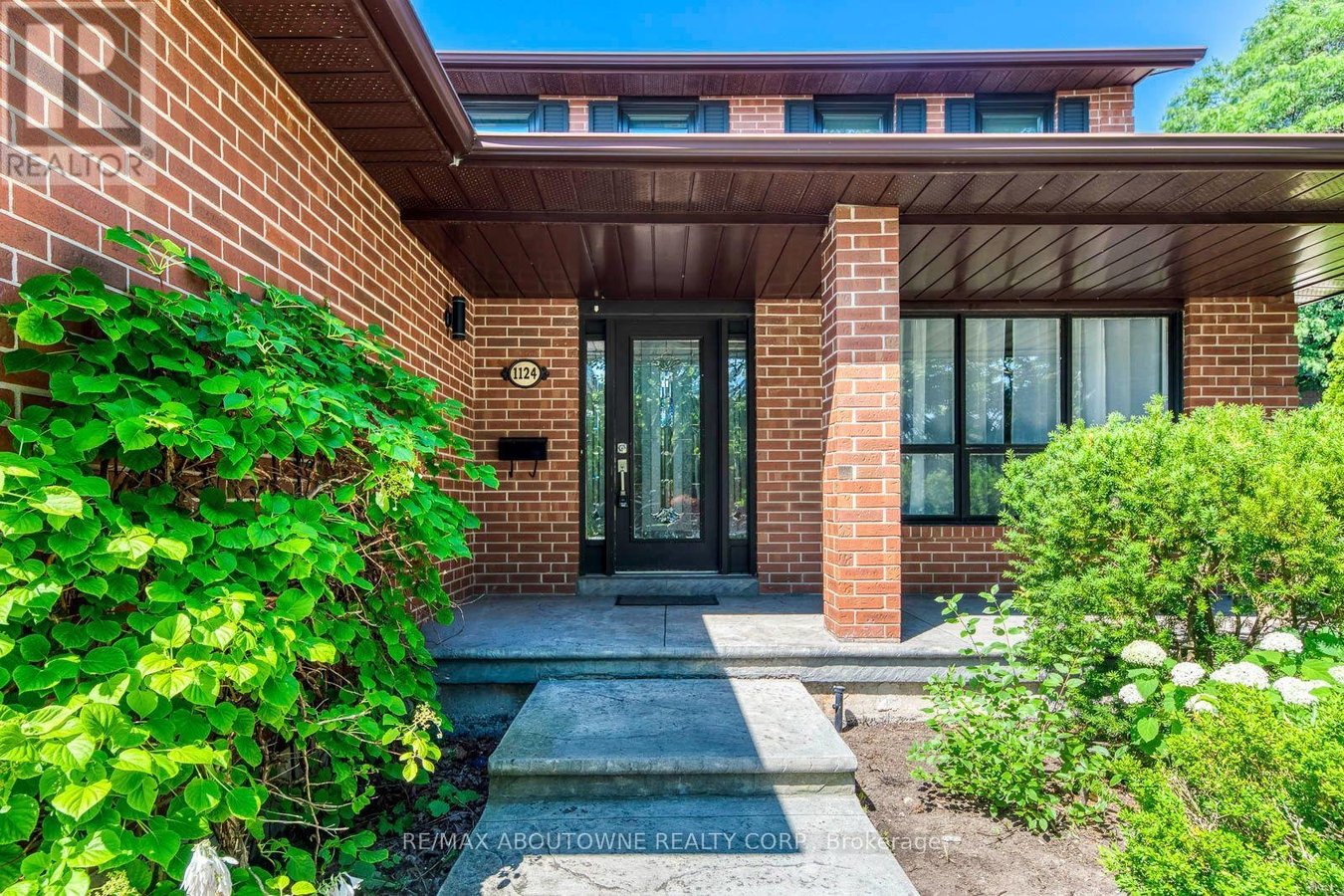 1124 NOTLEY CRESCENT - Photo 3