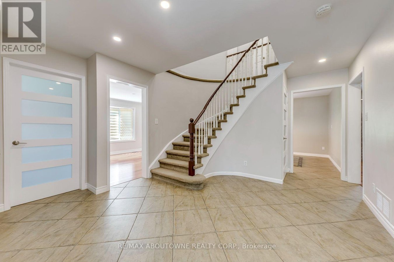 1124 NOTLEY CRESCENT - Photo 5