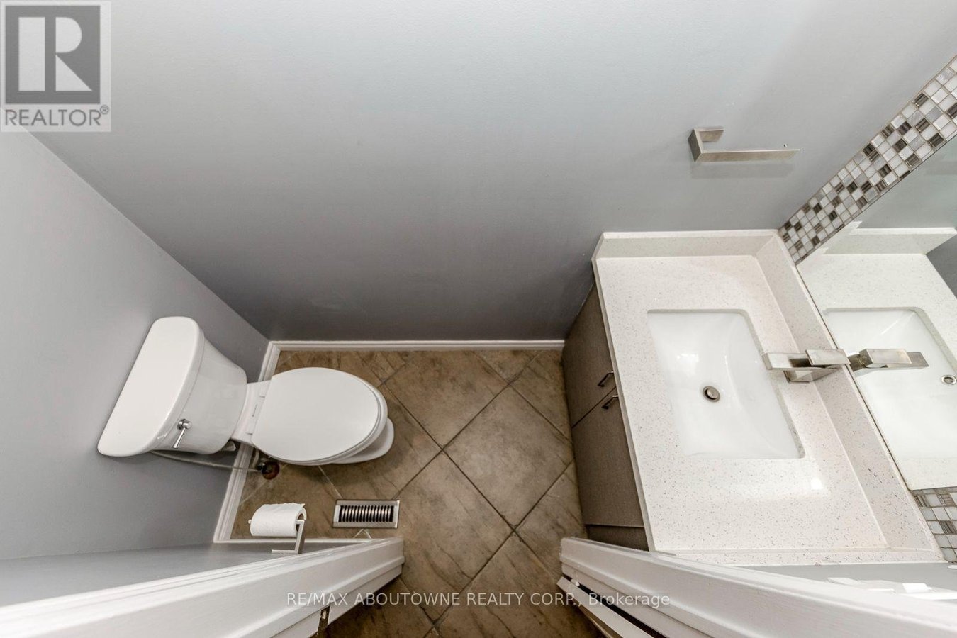 1124 NOTLEY CRESCENT - Photo 6