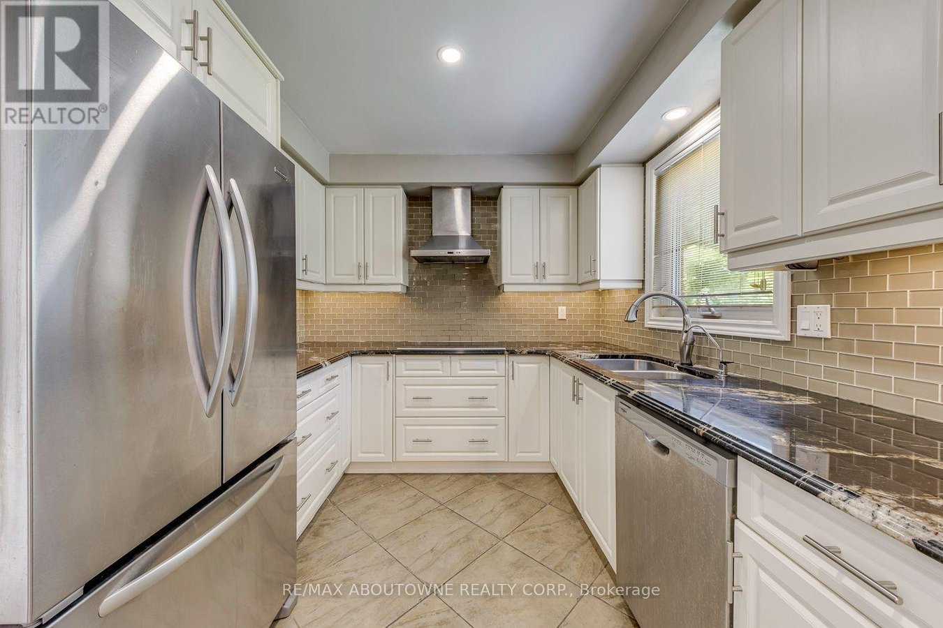 1124 NOTLEY CRESCENT - Photo 20