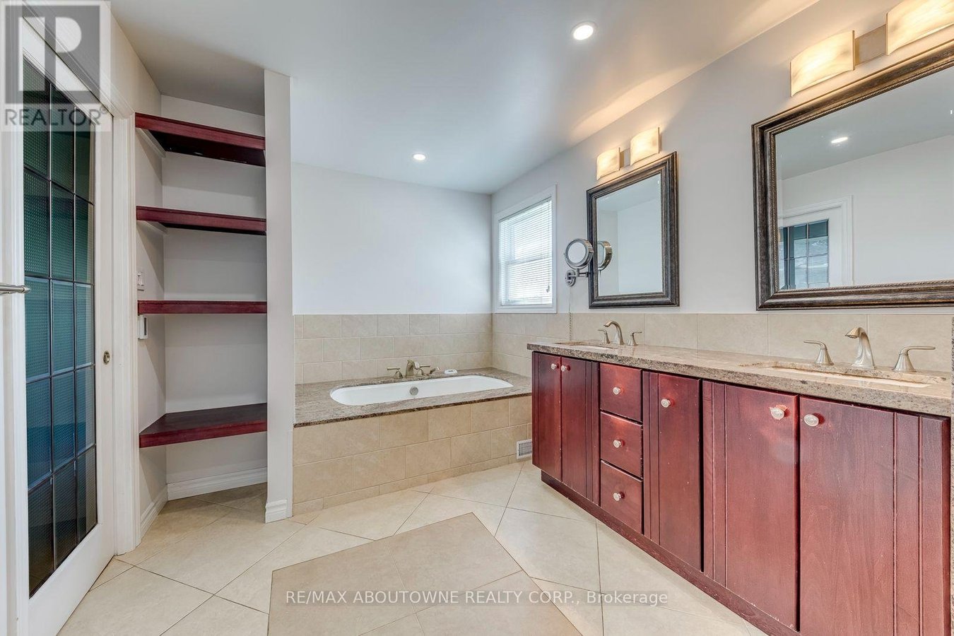 1124 NOTLEY CRESCENT - Photo 25