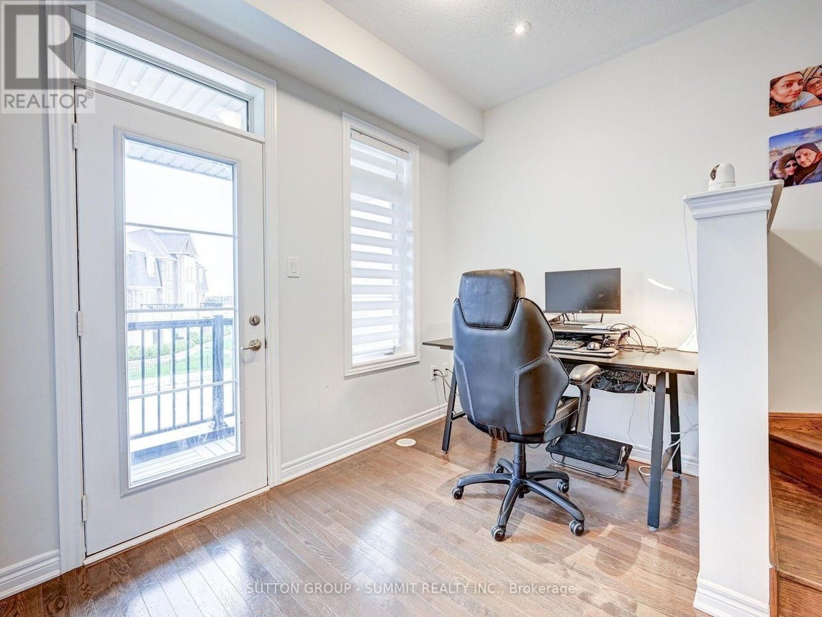 3048 GEORGE SAVAGE AVENUE - Photo 16