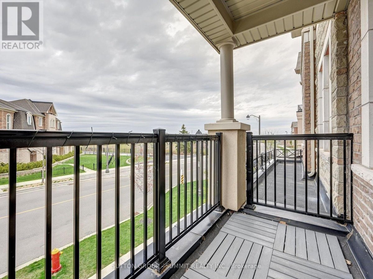 3048 GEORGE SAVAGE AVENUE - Photo 17