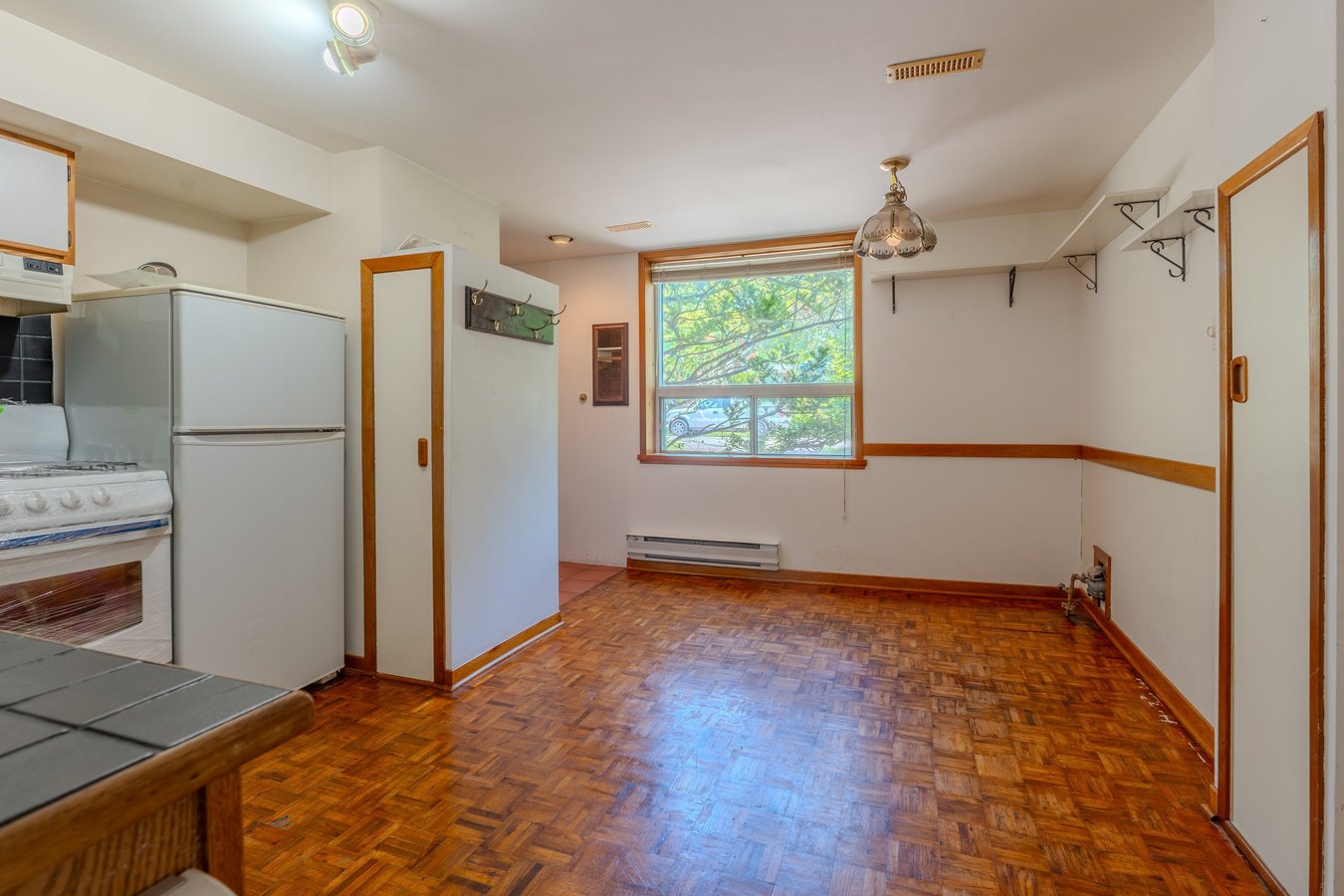 426 Seaton Drive - Photo 4