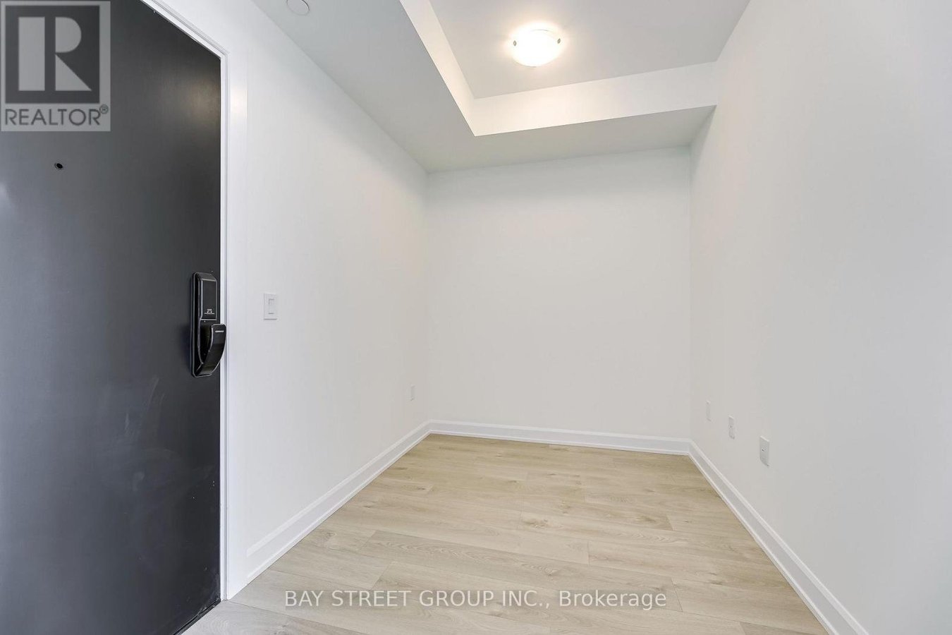 520 - 3200 WILLIAM COLTSON AVENUE - Photo 9