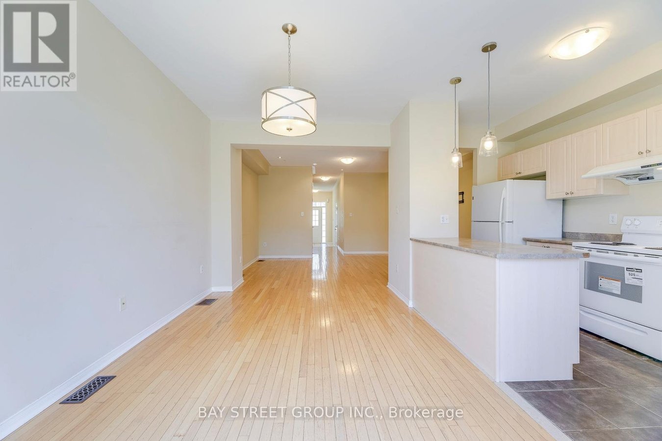 2413 WHISTLING SPRINGS CRESCENT - Photo 11