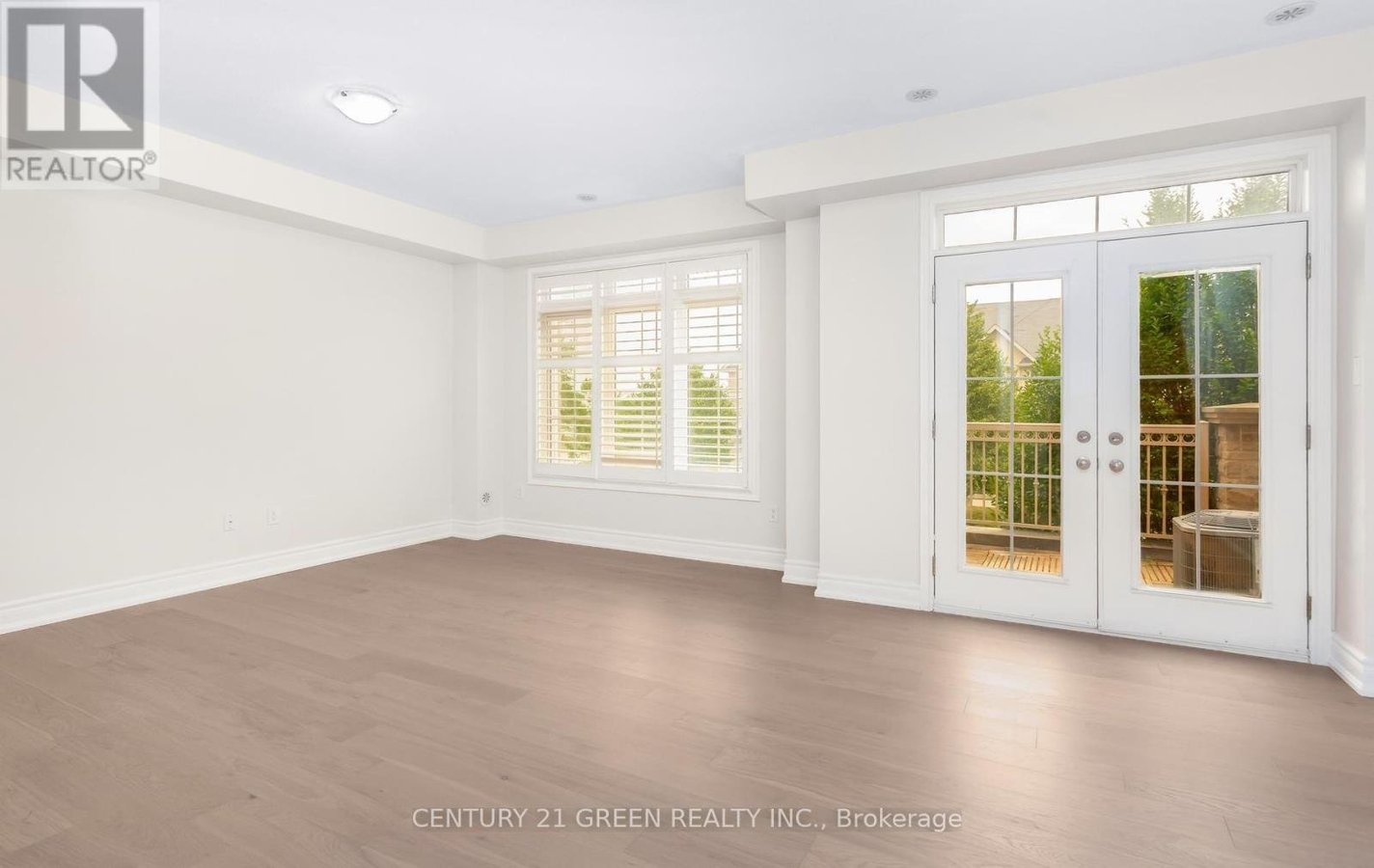 2427 GREENWICH DRIVE - Photo 10