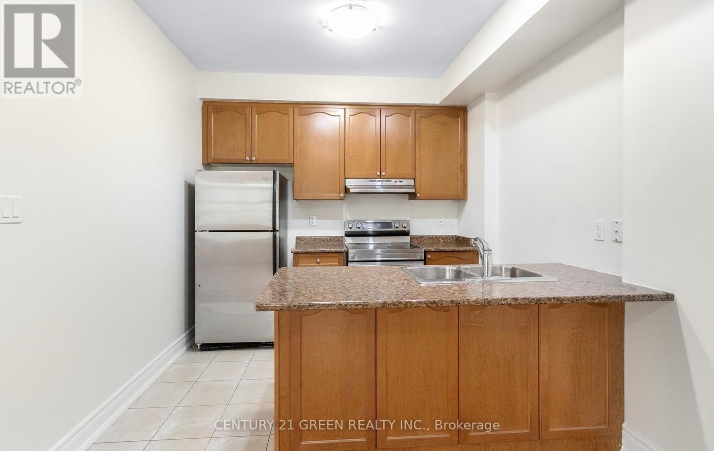 2427 GREENWICH DRIVE - Photo 17