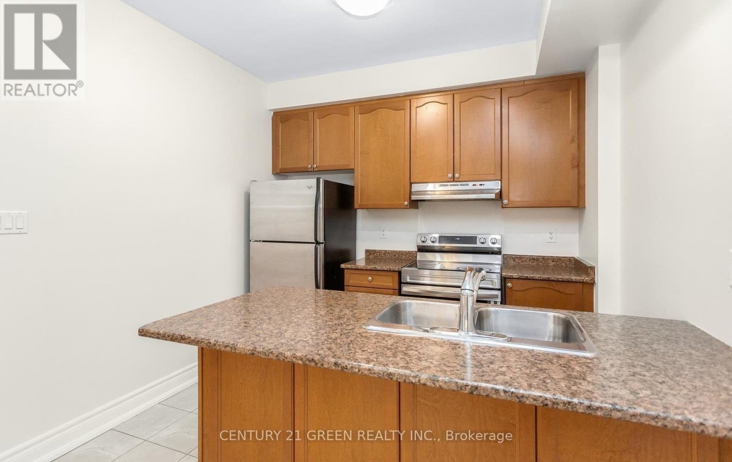 2427 GREENWICH DRIVE - Photo 18