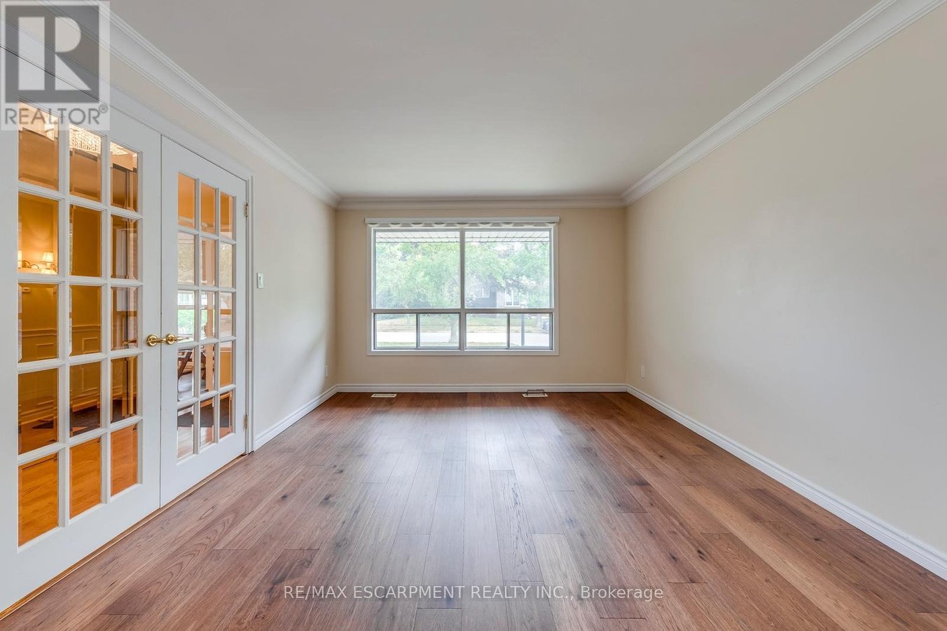 1236 GRANGE ROAD - Photo 5
