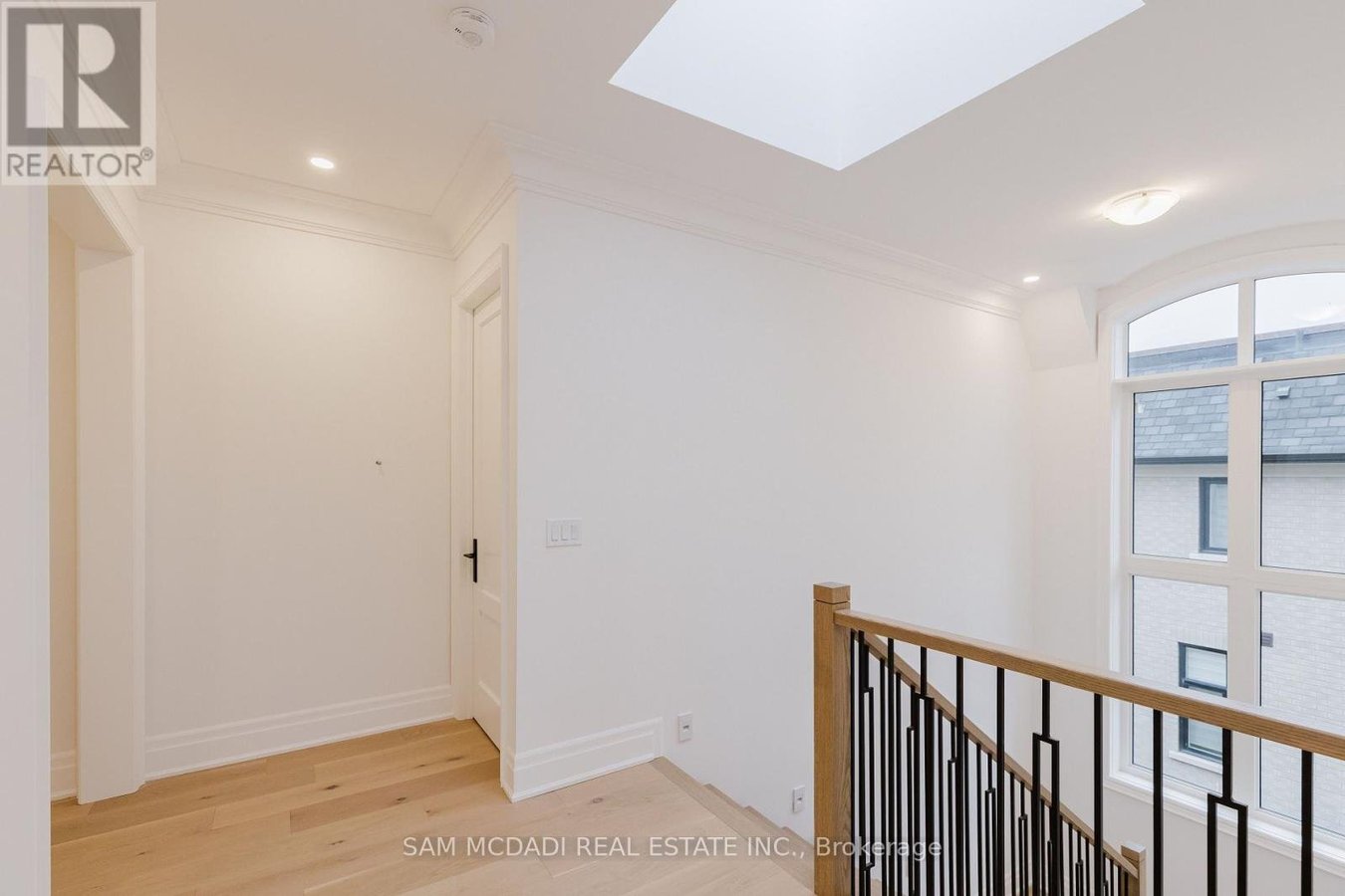 243 PRINCE GEORGE CRESCENT - Photo 25