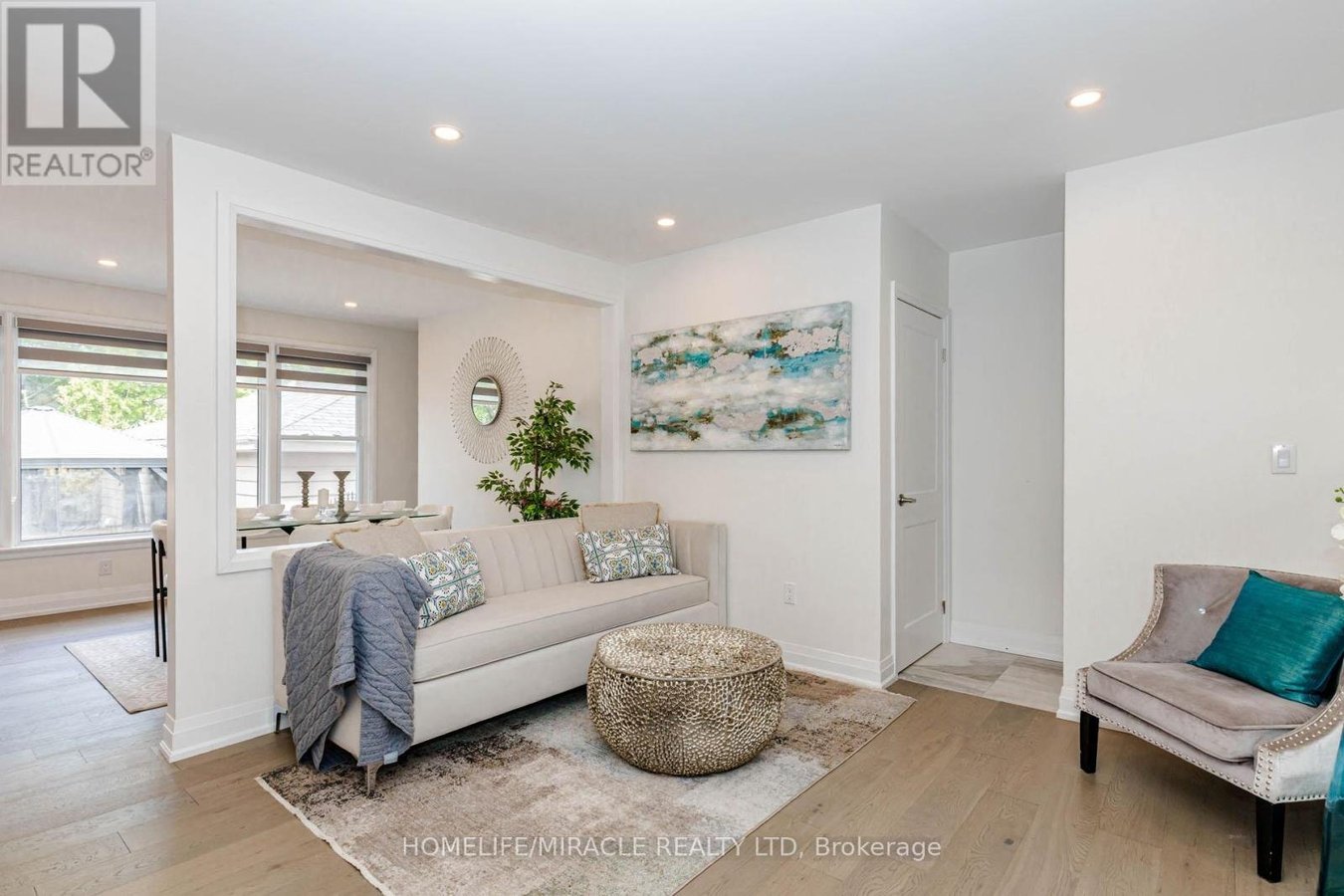 563 TAPLOW CRESCENT - Photo 7