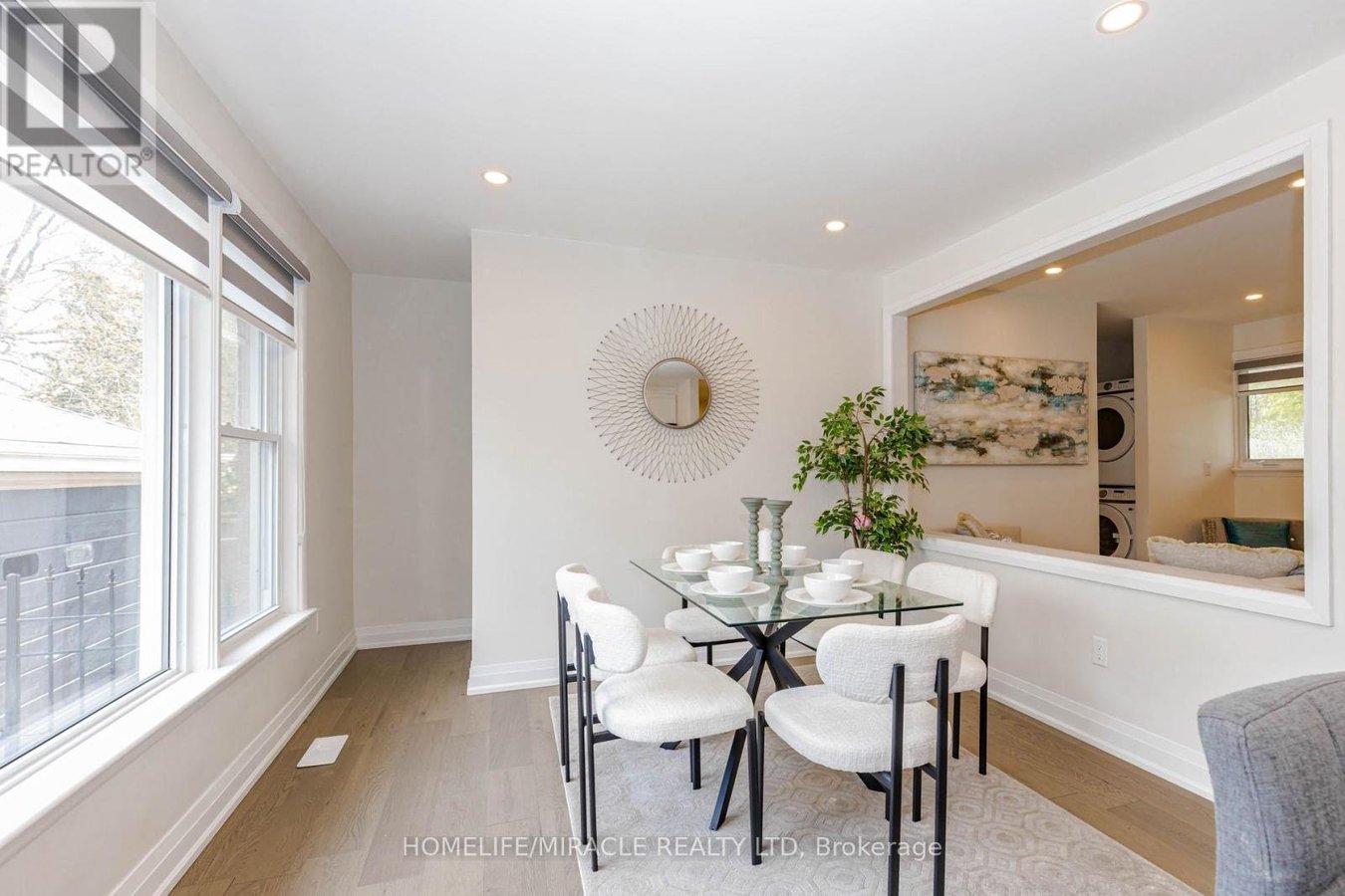 563 TAPLOW CRESCENT - Photo 14