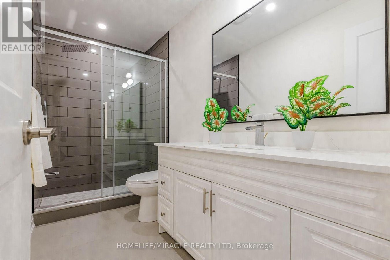 563 TAPLOW CRESCENT - Photo 23