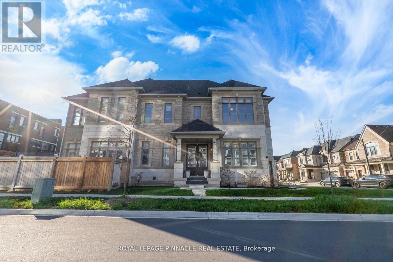 UPPER - 1504 YELLOW ROSE CIRCLE - Photo 4