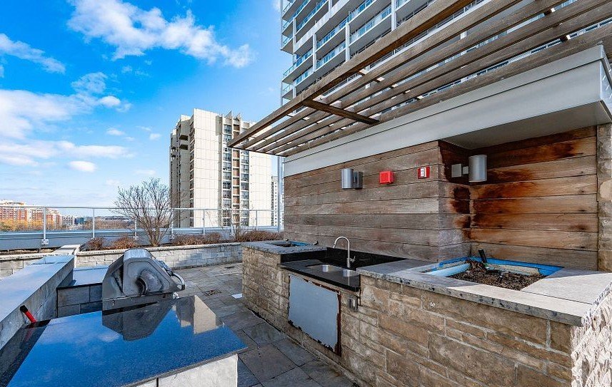 65 Speers Road - Photo 19