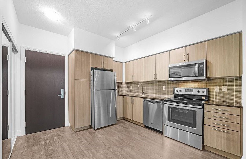 65 Speers Road - Photo 2