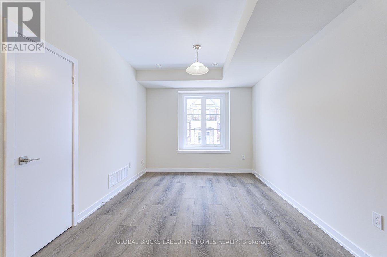1345 KANIV STREET - Photo 10