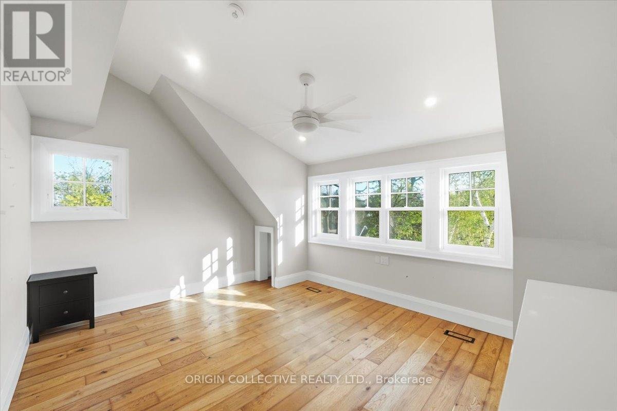 79 WILSON STREET E - Photo 3