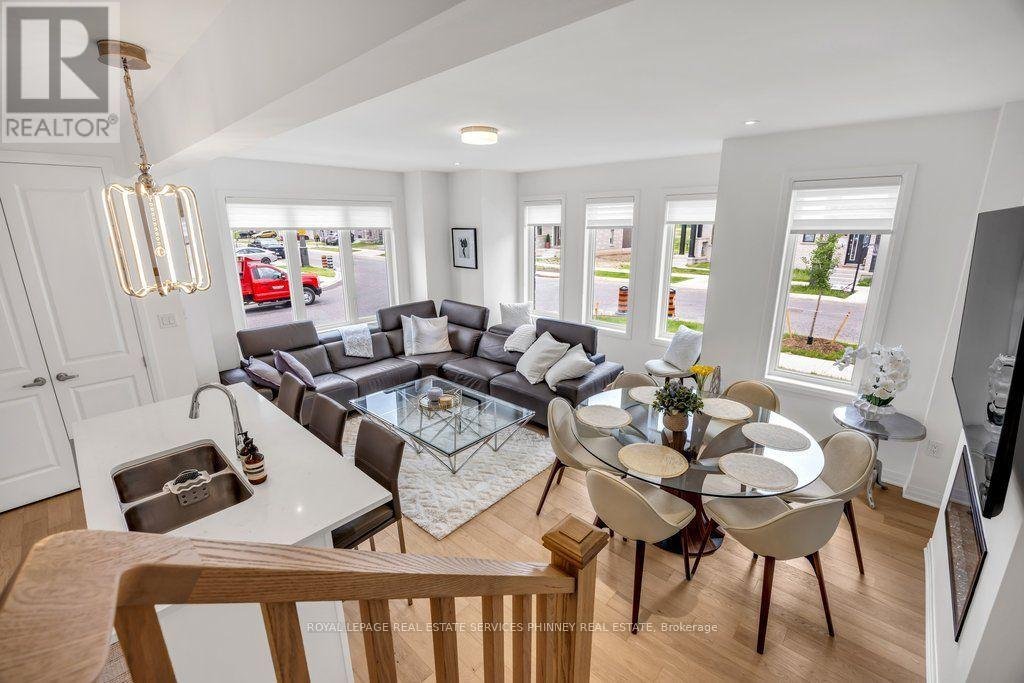 9 CROWN GATE - Photo 11