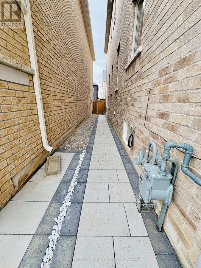 4056 CHANNING CRESCENT - Photo 6
