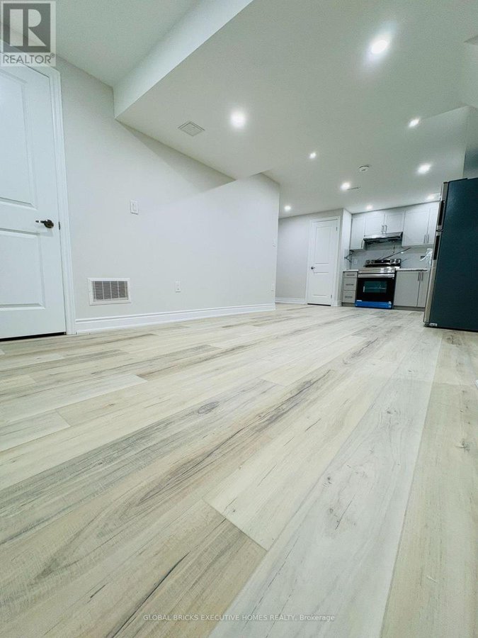 4056 CHANNING CRESCENT - Photo 22