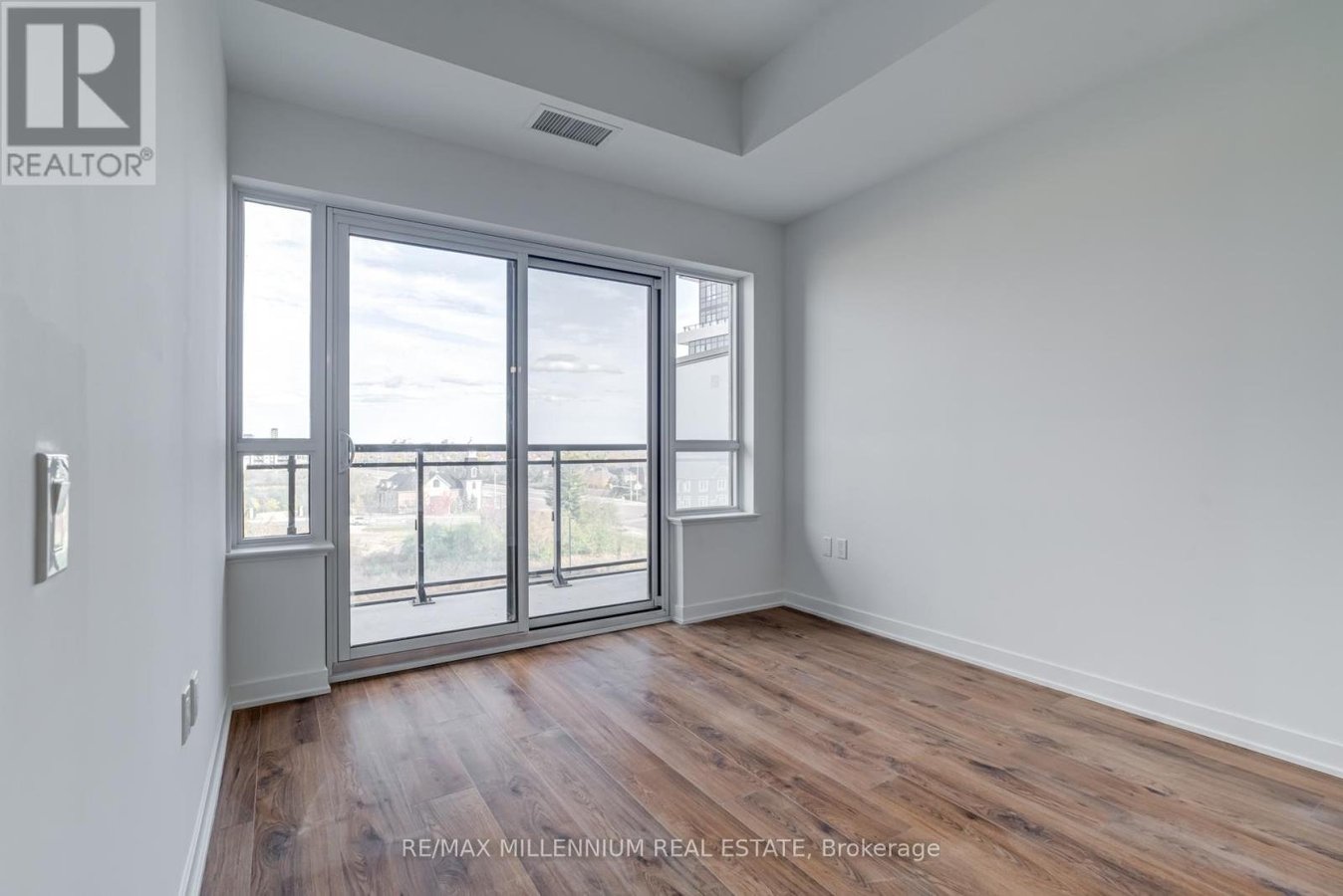 531 - 395 DUNDAS STREET W - Photo 13