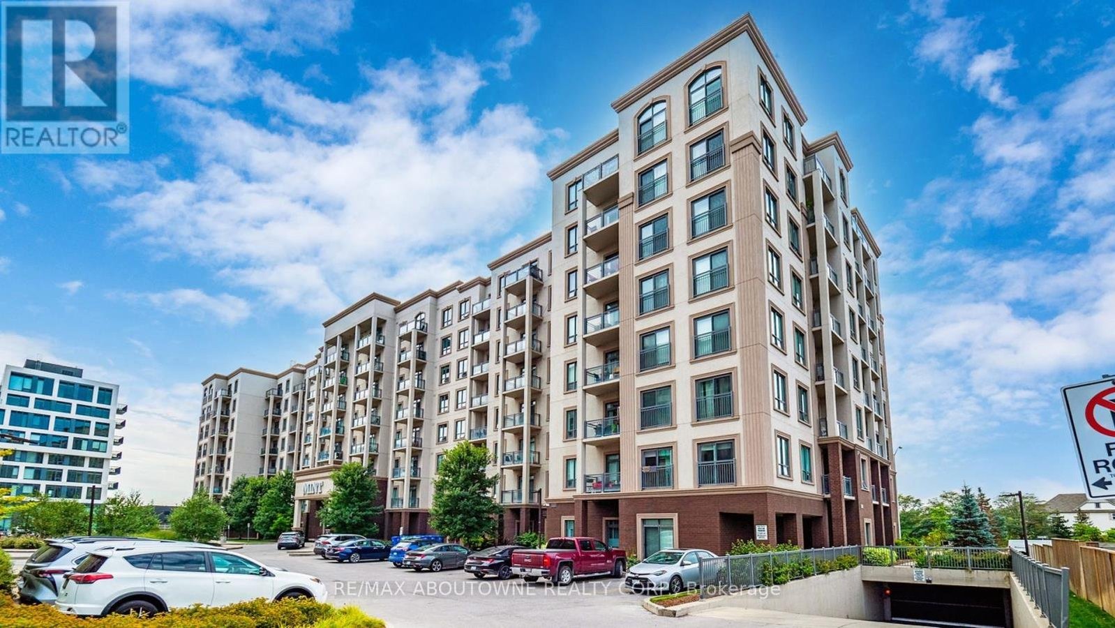 219 - 2490 OLD BRONTE ROAD - Photo 1