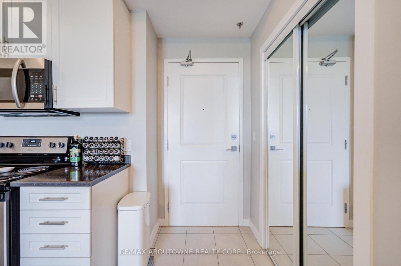219 - 2490 OLD BRONTE ROAD - Photo 10