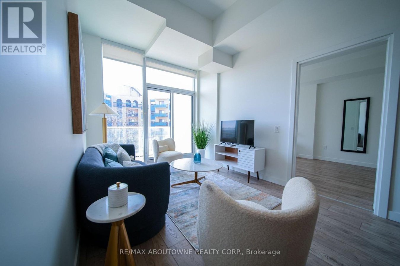 A0412 - 125 BRONTE ROAD - Photo 2