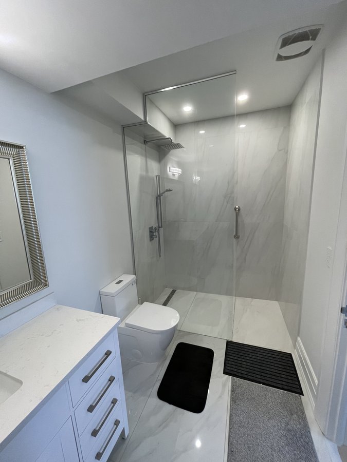1044 Kent Avenue - Photo 5