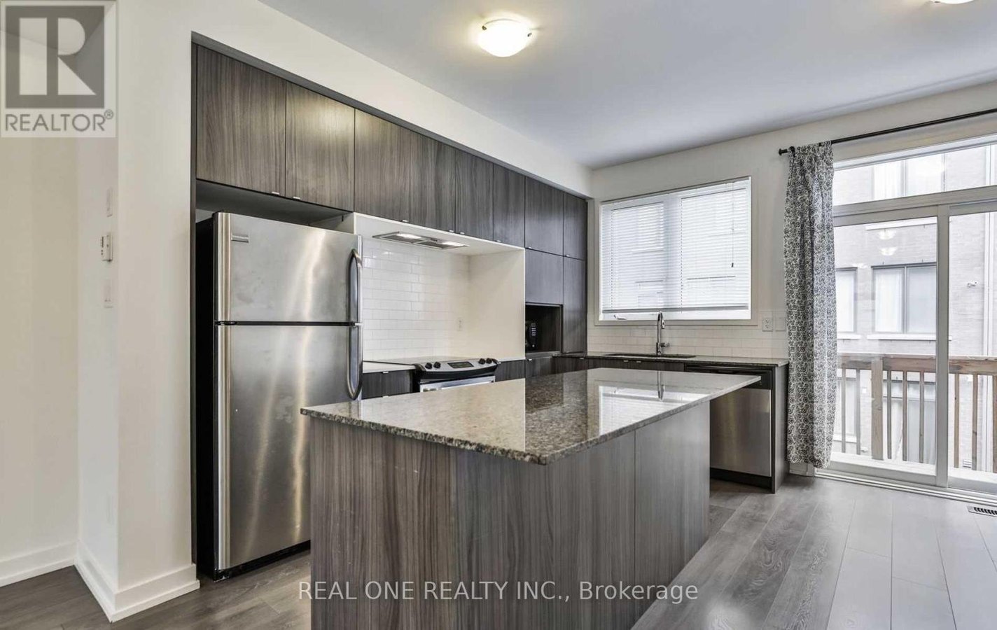 200 HUGUENOT ROAD - Photo 6