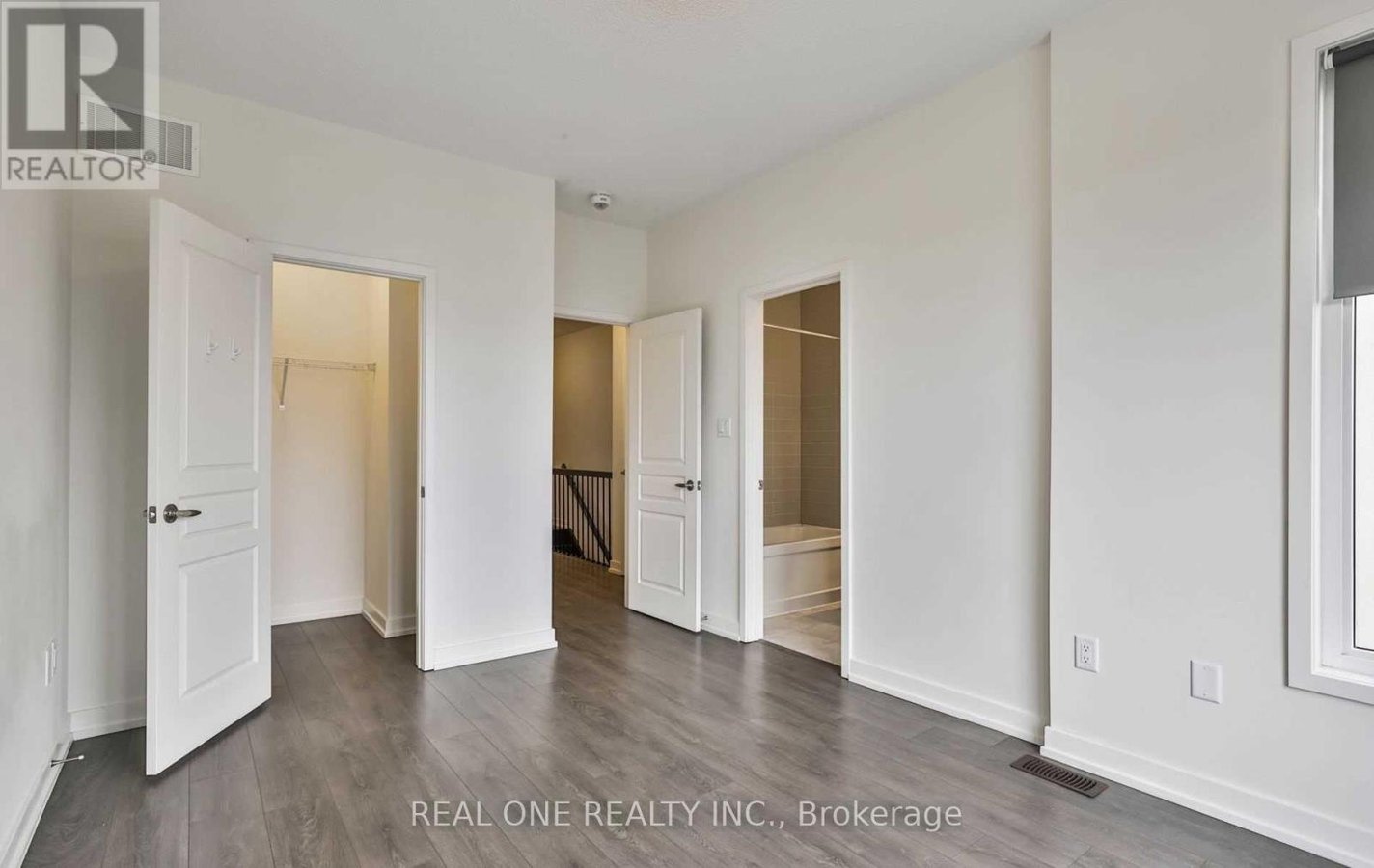 200 HUGUENOT ROAD - Photo 17