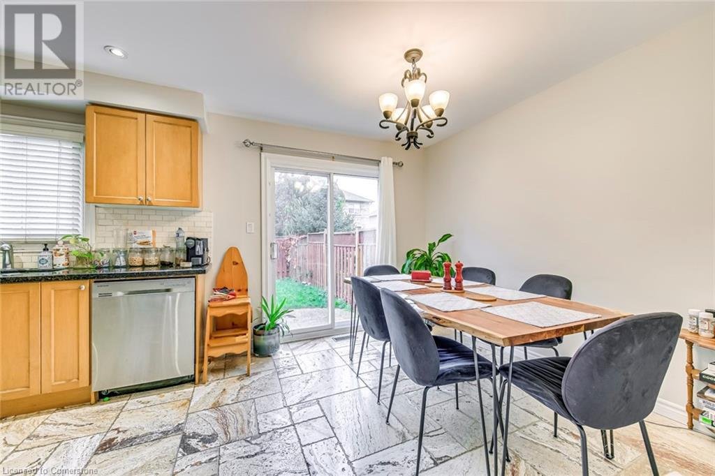 2349 NEWCASTLE Crescent - Photo 8