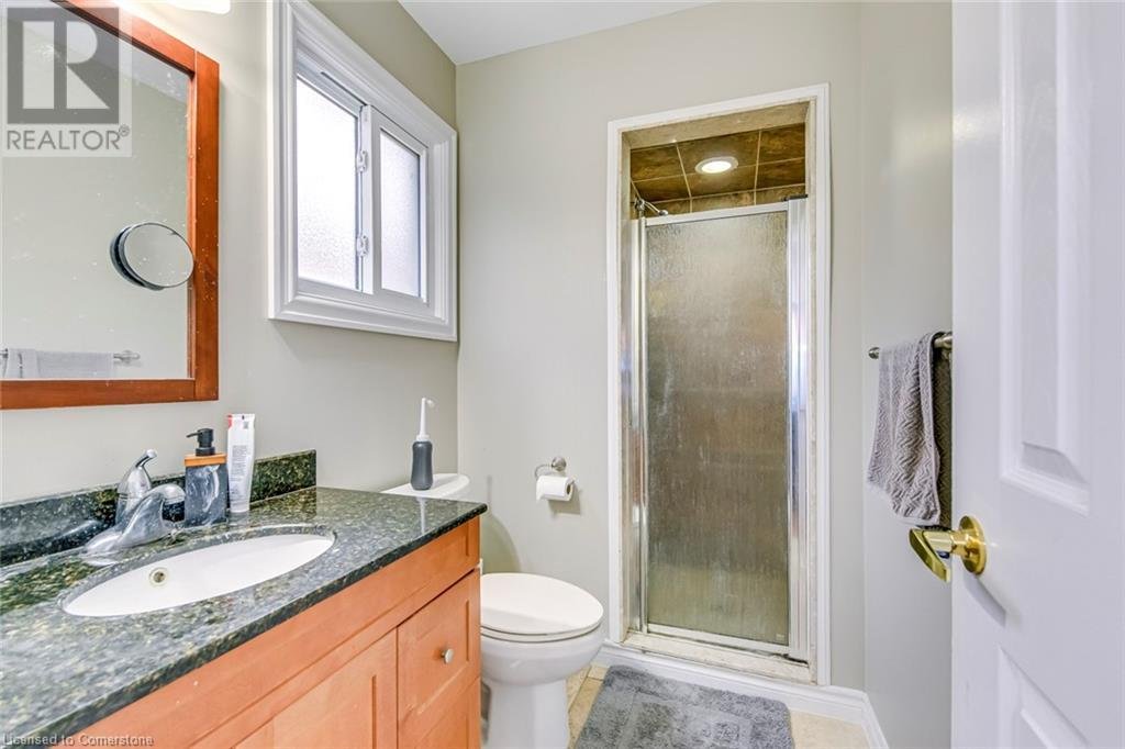 2349 NEWCASTLE Crescent - Photo 20