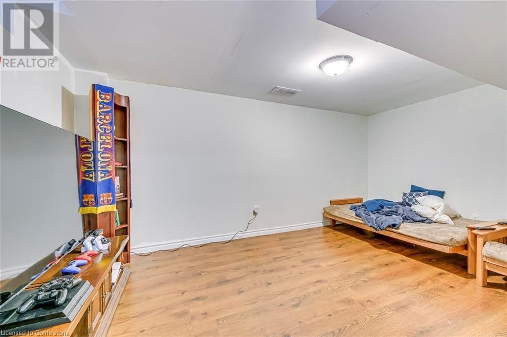 2349 NEWCASTLE Crescent - Photo 21