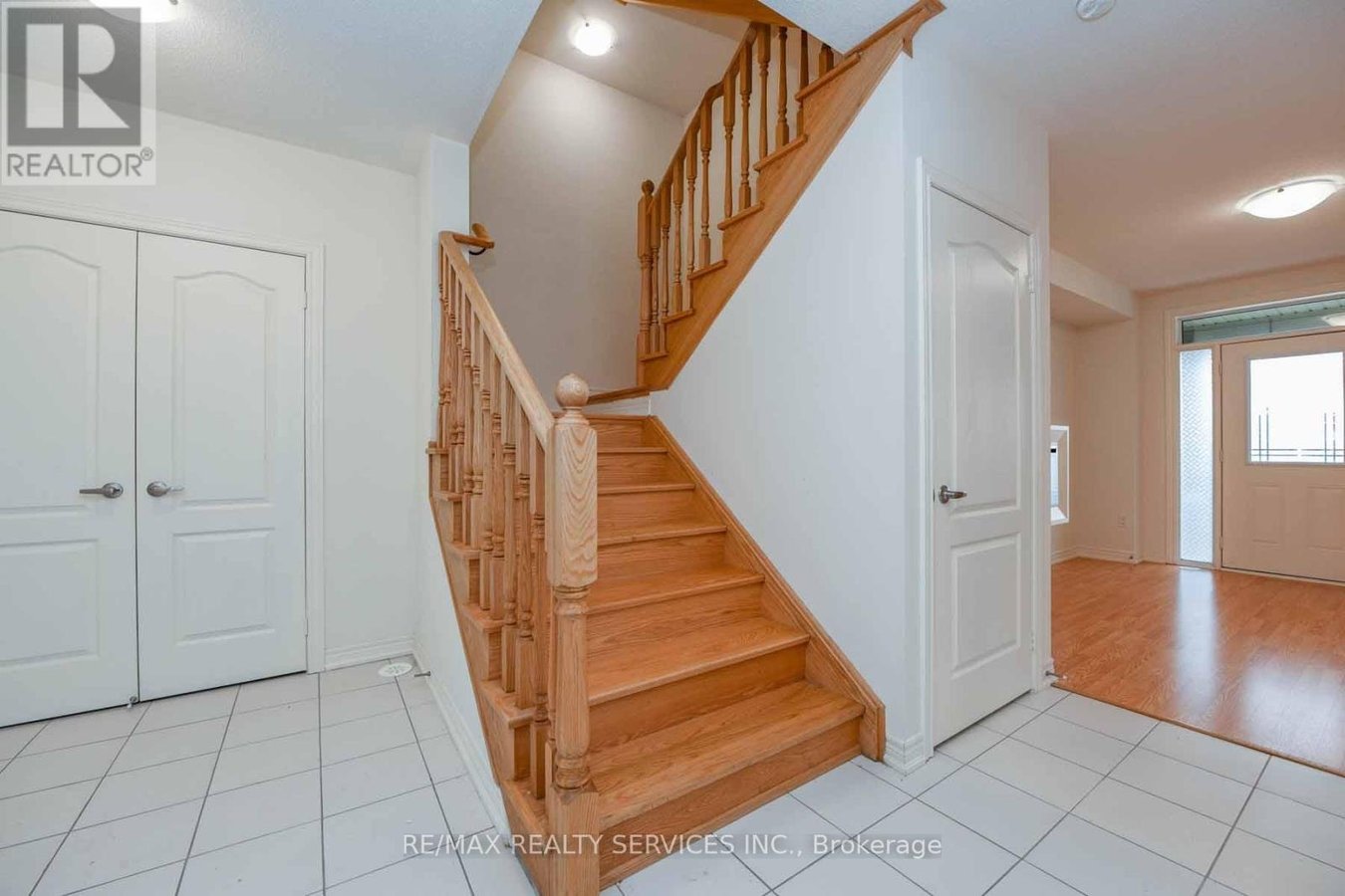 3007 MAX KHAN BOULEVARD - Photo 12